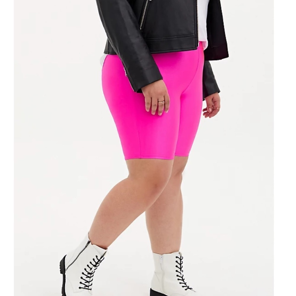 Torrid Neon Pink Liquid Bike Shorts - Picture 2 of 5